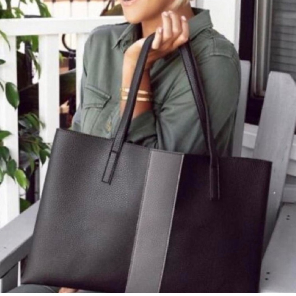 💯 Authetic Pebble Vegan tote